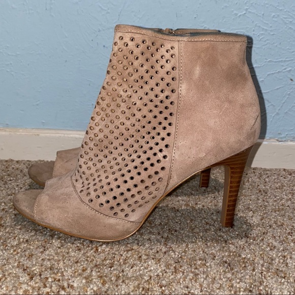Audrey Brooke Shoes - Audrey Brooke tan peep toe heeled booties size 6.5